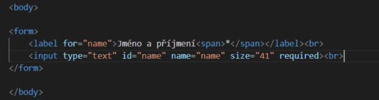 Začátek tvorby kontaktního formuláře v HTML.